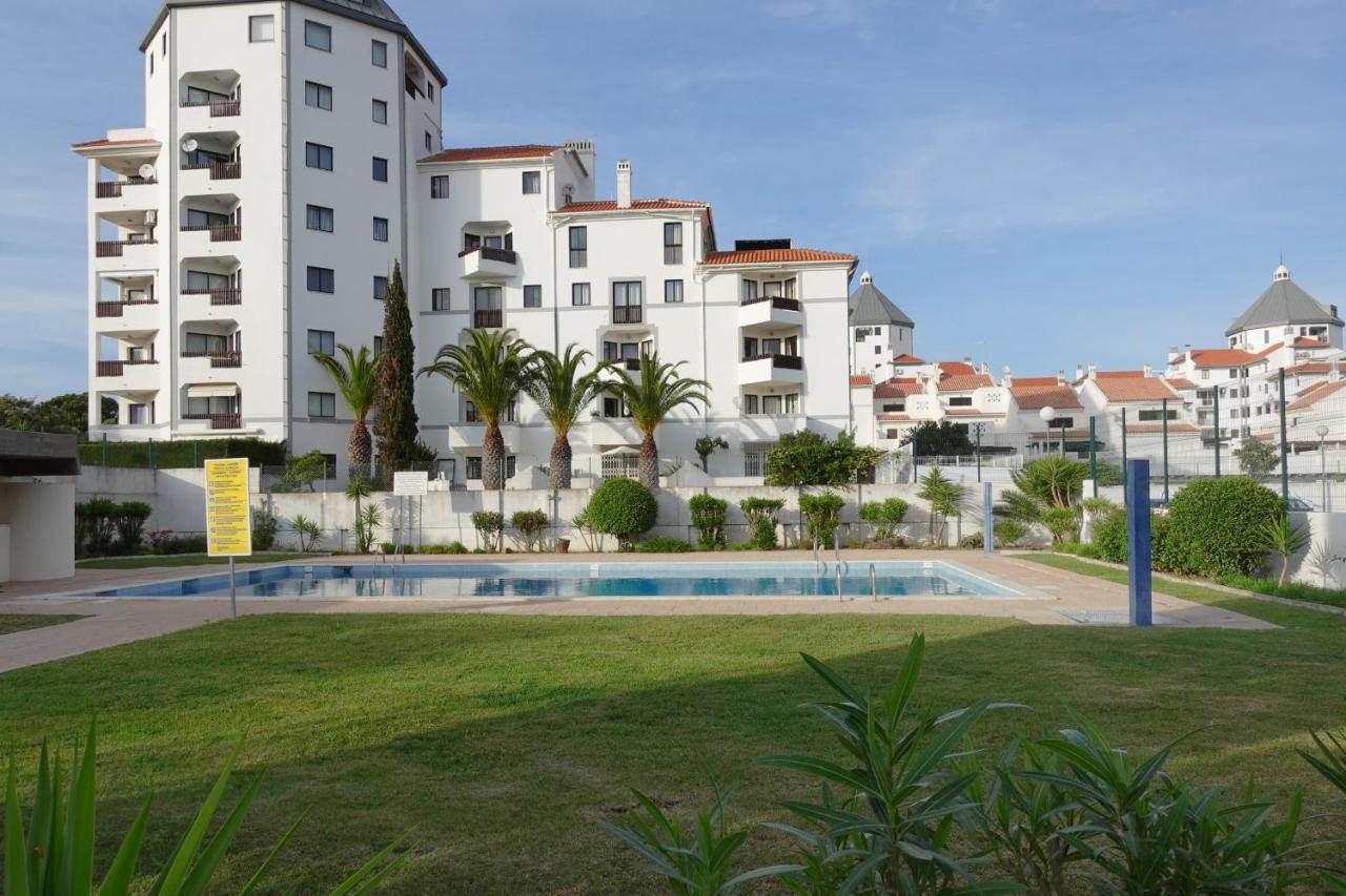 Hopstays Vilamoura House Garden - Marina View Quarteira Exterior photo